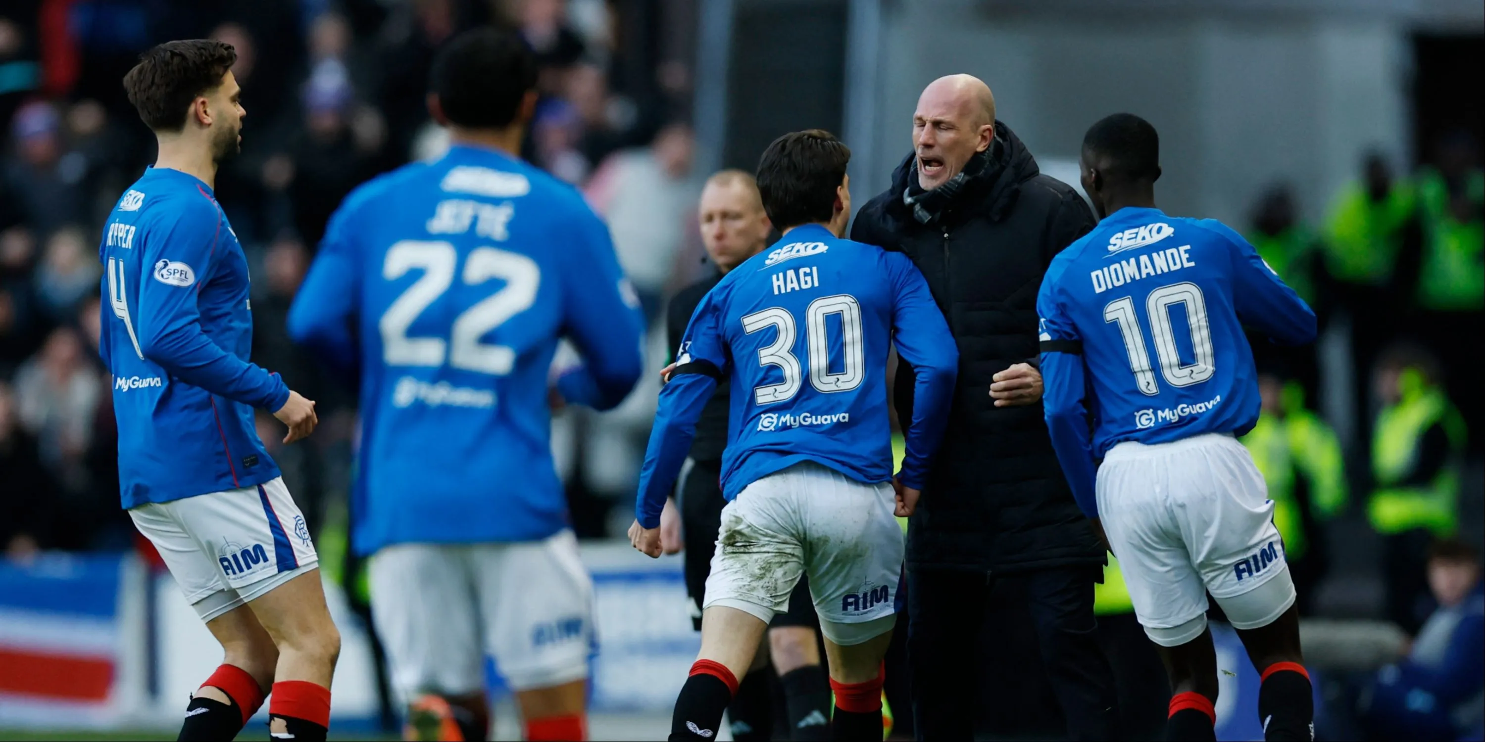 Tiền vệ Ianis Hagi trong màu áo Rangers thi đấu tại Scottish Premiership