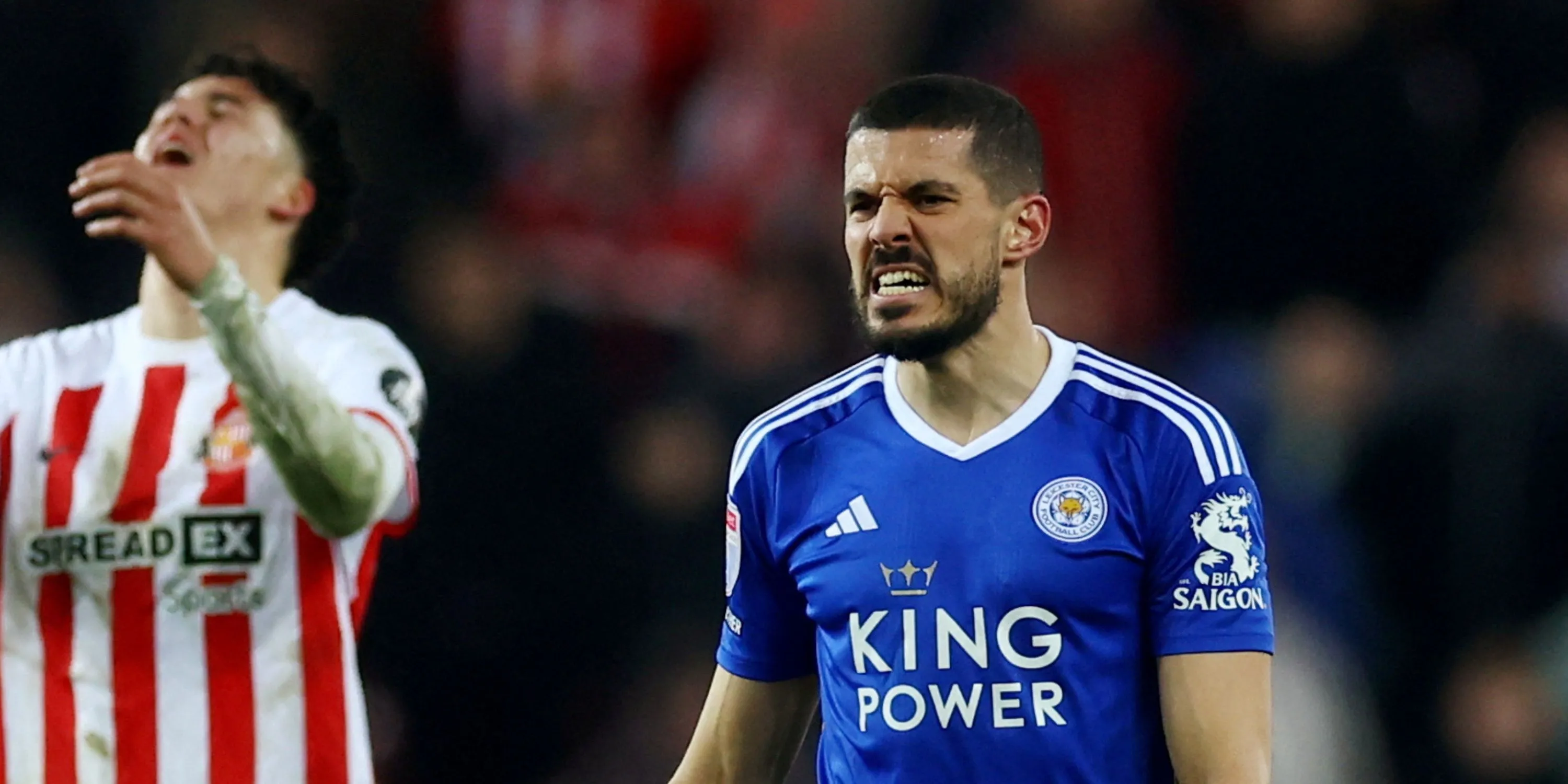 Trung vệ Conor Coady của Leicester City trong một trận đấu tại Championship