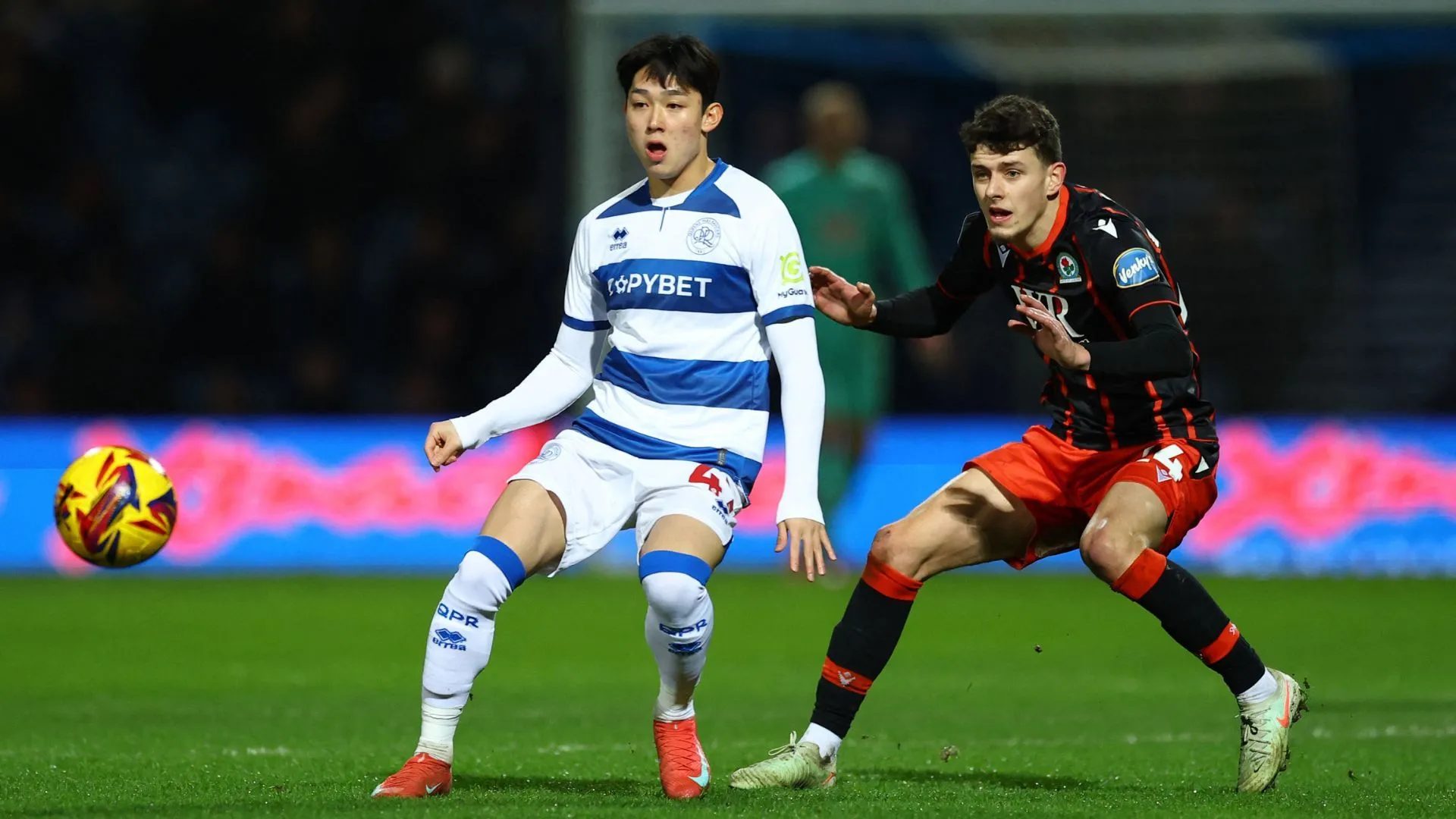 Owen Beck, tân binh hậu vệ trái của Derby County từ Liverpool, được kỳ vọng sẽ là lựa chọn số một dưới thời HLV John Eustace.