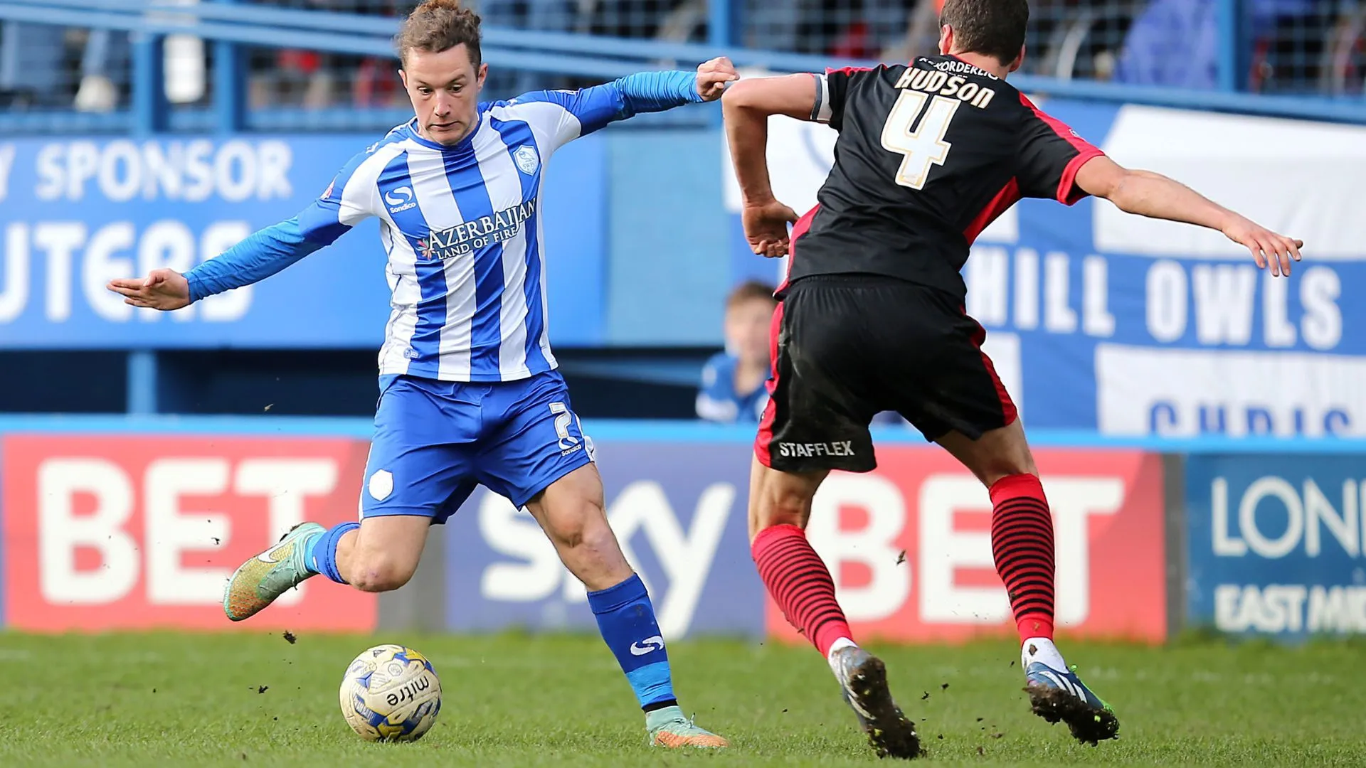 Stevie May trong màu áo Sheffield Wednesday
