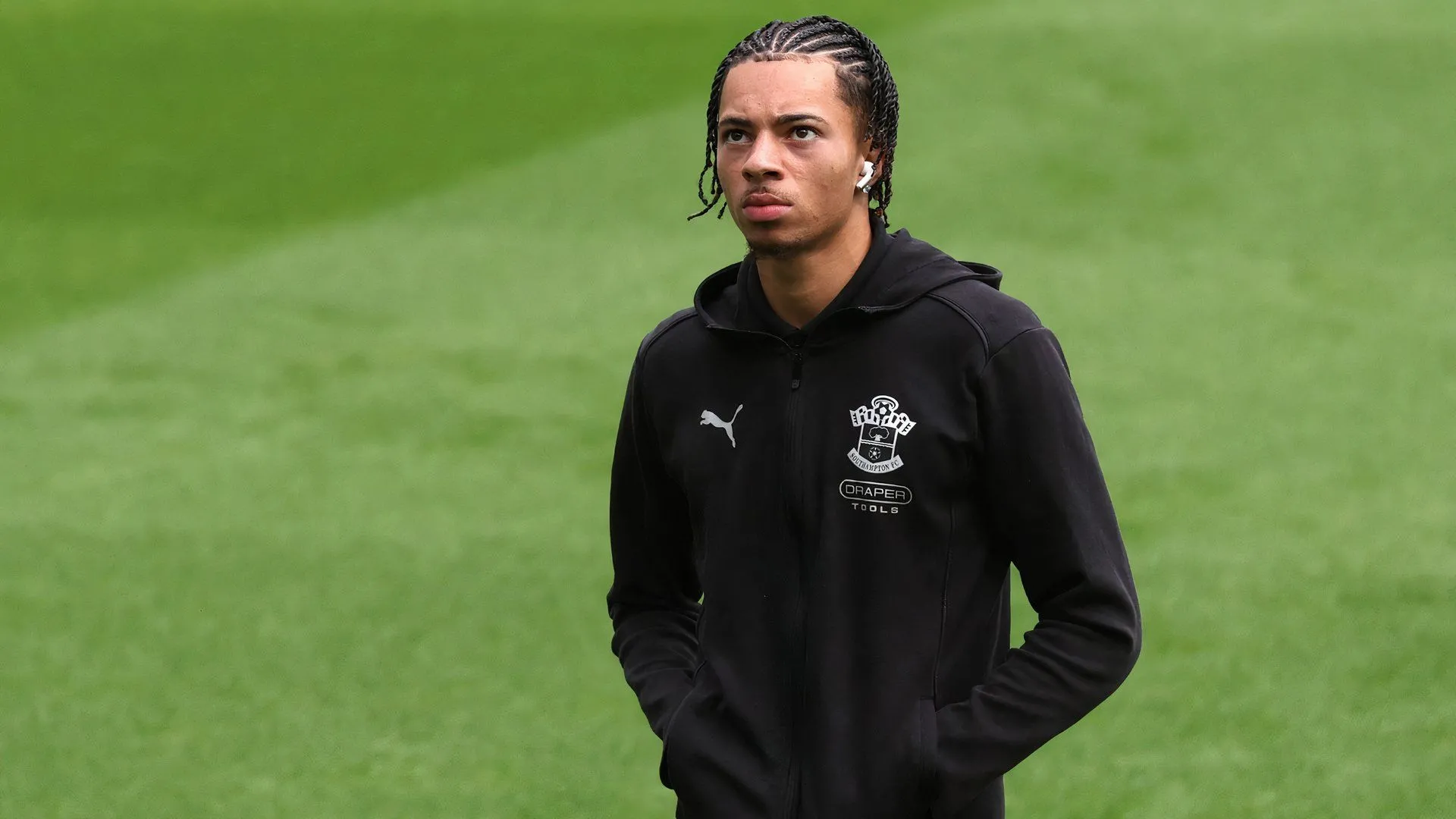 Tiền đạo trẻ Samuel Edozie của Southampton