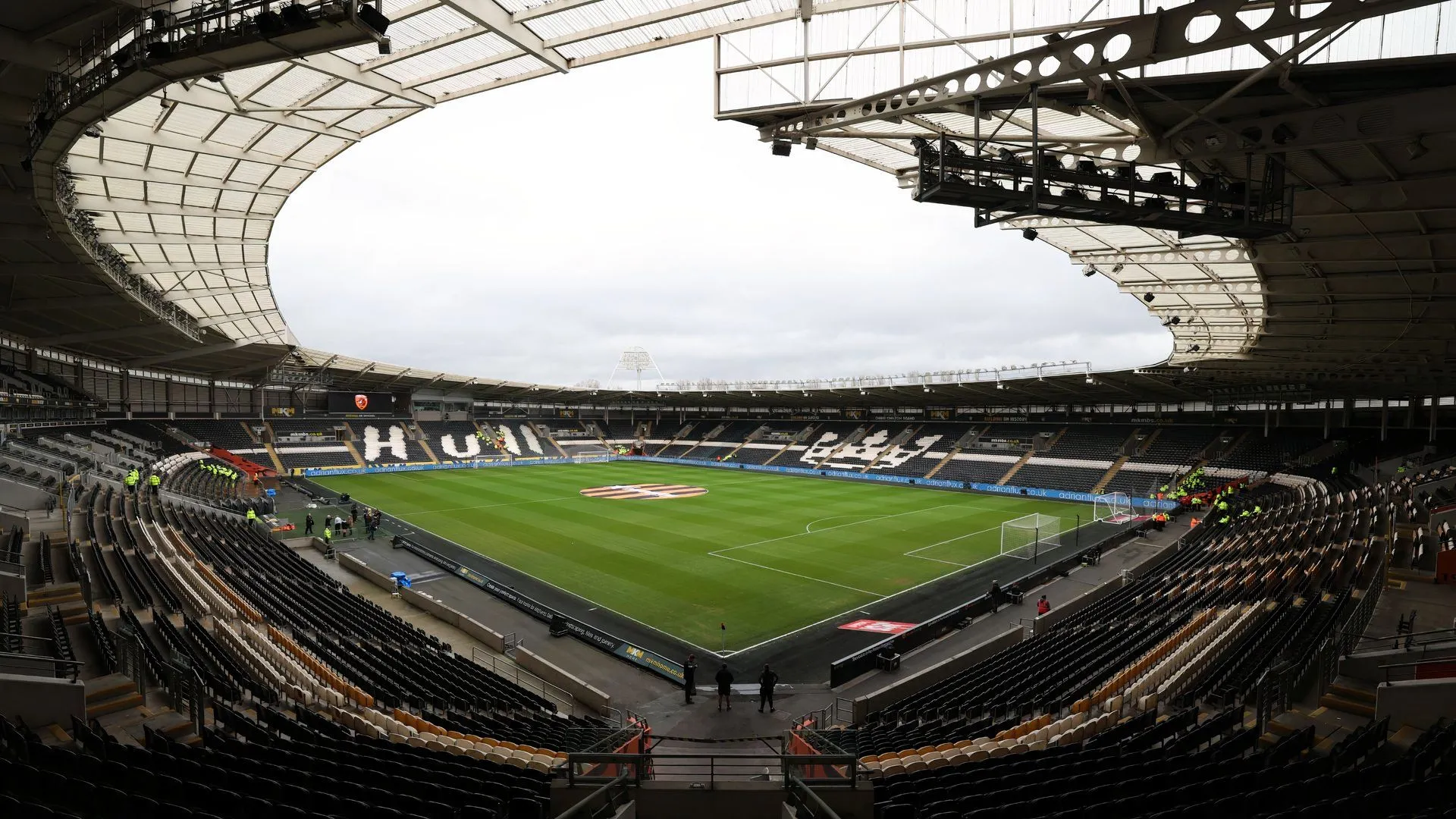 Toàn cảnh sân vận động MKM, sân nhà của Hull City, CLB mà ca sĩ Sinitta hâm mộ