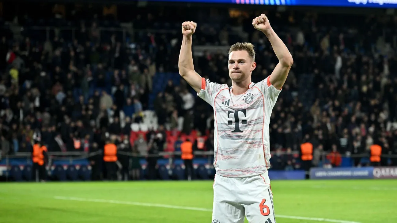 Bayern Munich ăn mừng bàn thắng trong trận Champions League