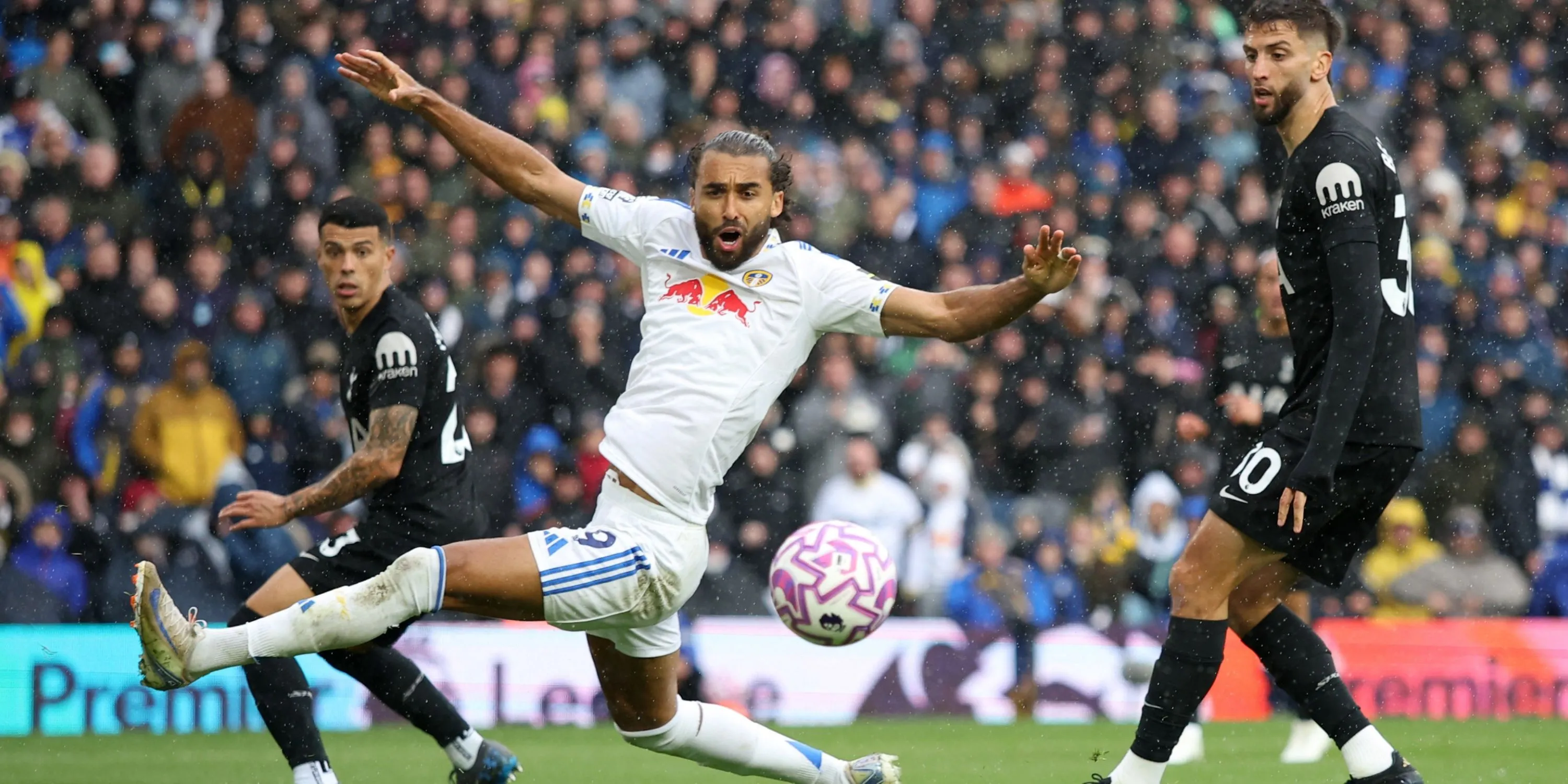 Dominic Calvert-Lewin vẫn chưa tìm được phong độ tấn công tại Leeds United trong mùa giải hiện tại