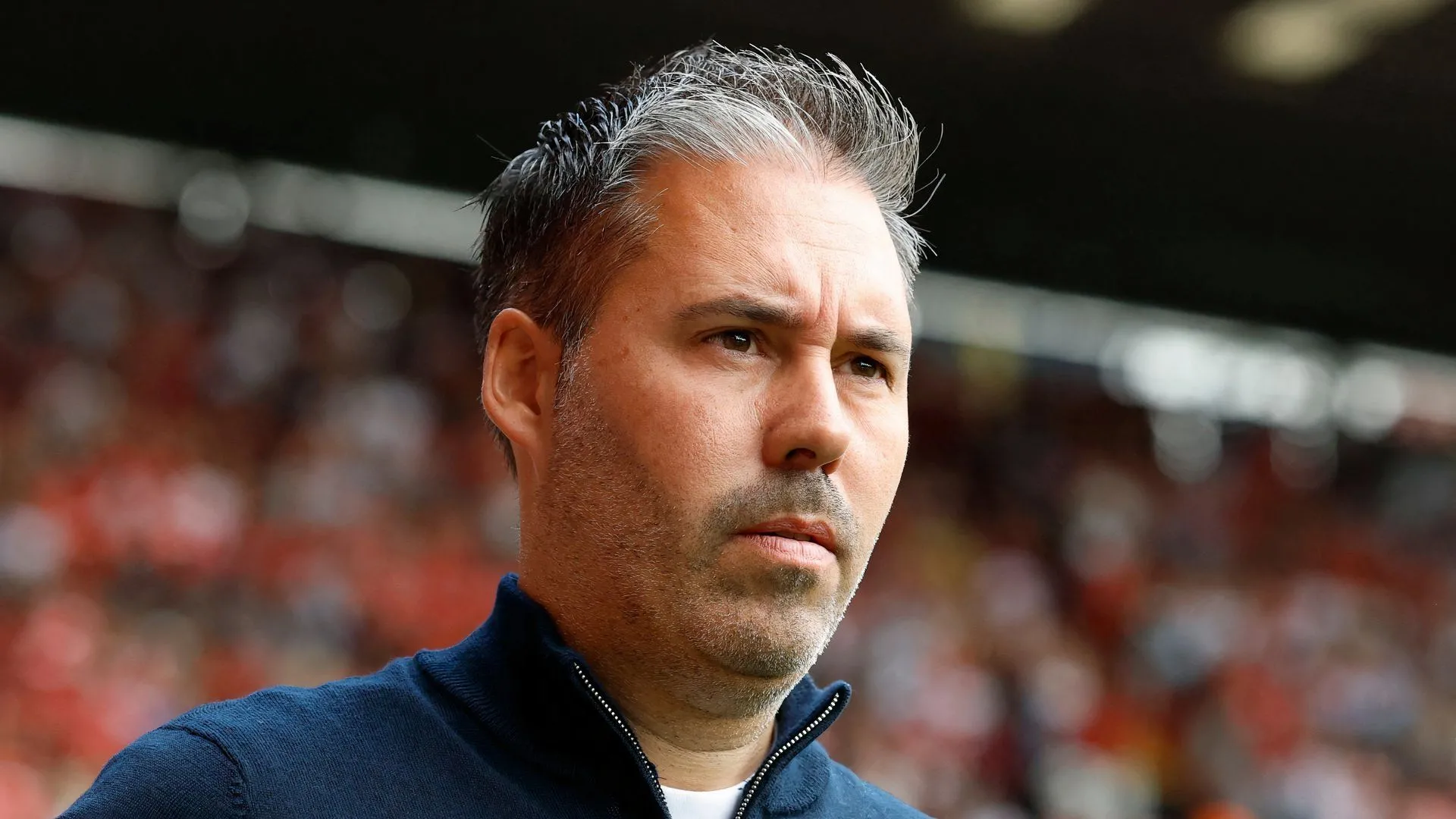 Leicester City trong trang phục thi đấu tại King Power Stadium