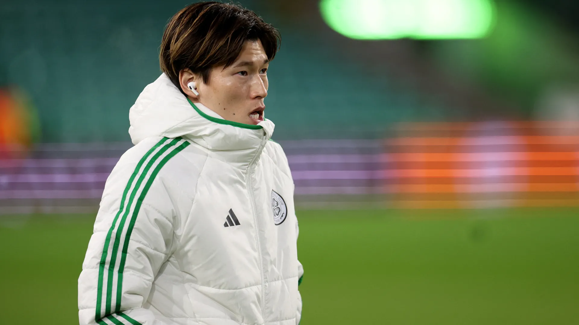 Tiền đạo Kyogo Furuhashi trong bộ áo đấu của Birmingham City